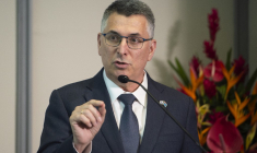 Gideon Saar, le 2 juin 2026, à Suva (Fidji) ( AFP / LEON LORD )