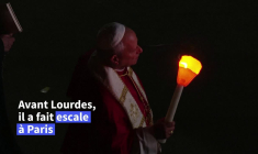 Lourdes: Léon XIV conduit une procession aux flambeaux