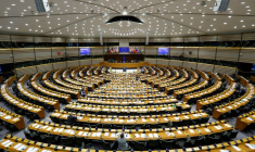 UE: LE PARLEMENT DÉBAT SUR HUIT PROPOSITIONS LÉGISLATIVES EN MATIÈRE D'ACTION CLIMATIQUE