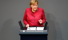 MERKEL S'EN PREND À CEUX QUI MINIMISENT LES RISQUES DU CORONAVIRUS