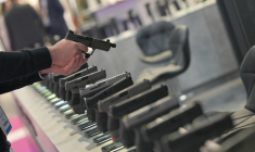 Un stand au salon Milipol à Villepinte, le 14 novembre 2023. ( AFP / MIGUEL MEDINA )