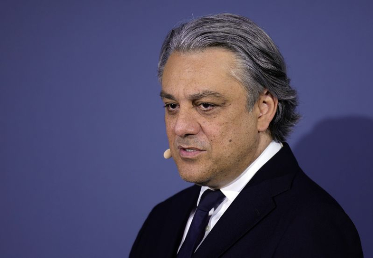 RENAULT ESPÈRE UNE DÉCISION SUR SES ACTIVITÉS RUSSES D'ICI QUELQUES SEMAINES, SELON LE DIRECTEUR GÉNÉRAL