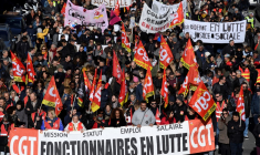 Le gouvernement reçoit les huit syndicats de fonctionnaires, pour leur dévoiler les mesures salariales qu'il envisage.  ( AFP / CHRISTOPHE SIMON )