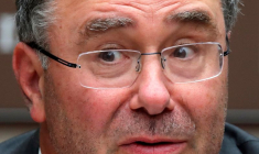 LE PDG DE TOTALENERGIES VISÉ PAR UNE ENQUÊTE POUR PRISE ILLÉGALE D'INTÉRÊTS