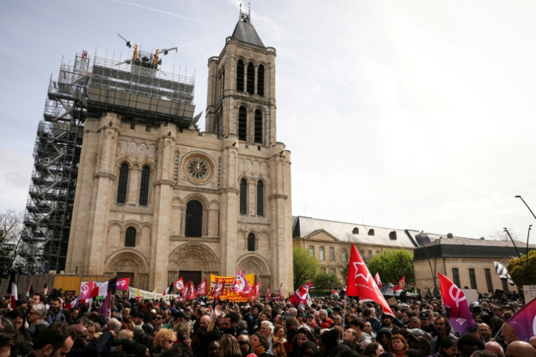 Rassemblement contre le racisme à Saint-Denis, à l'appel du nouveau maire LFI Bally Bagayoko, le 4 avril 2026  ( AFP / Thomas SAMSON )