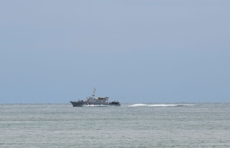 Un bateau de sauvetage est vu à Audresselles