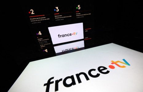 ( AFP / LIONEL BONAVENTURE )