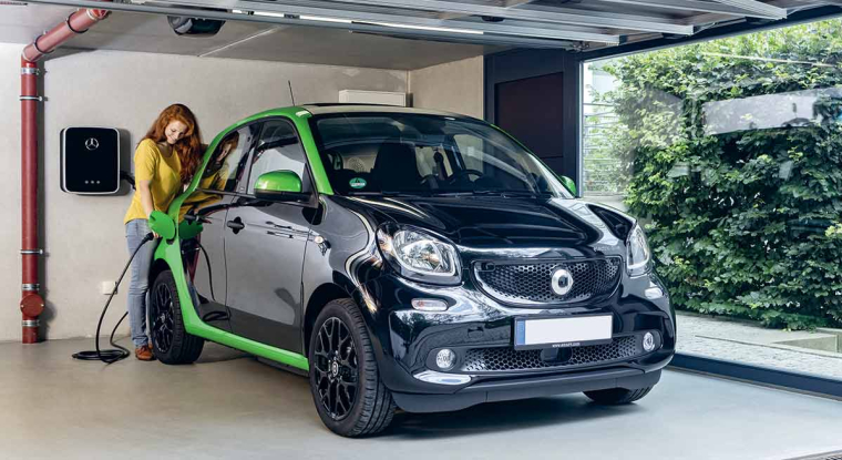 Profitez-en des aides de l'État pour acquérir une voiture «propre» avant qu’elles ne soient de nouveau revus à la baisse. (© Daimler)