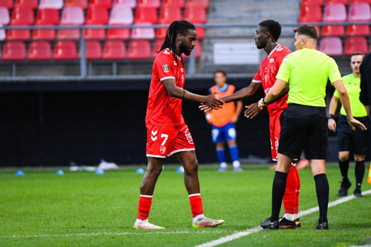 Rouen et Valenciennes se neutralisent