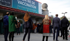 FRANCE/CORONAVIRUS: OBJECTIFS DE VACCINATION MAINTENUS MALGRÉ UN FLÉCHISSEMENT