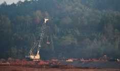 Site du géant étatique chinois China Rare Earth Group qui assure l'exploitation des terres rares, le 21 novembre 2025 à Ganzhou, dans la province du Jiangxi, dans l'est de la Chine  ( AFP / Hector RETAMAL )