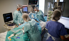 CORONAVIRUS: PRÈS DE 50.000 NOUVEAUX CAS ET 545 NOUVEAUX DÉCÈS EN FRANCE