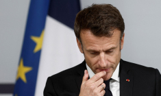 Emmanuel Macron, le 16 mai 2023, à Paris ( POOL / BENOIT TESSIER )