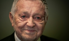 Jean-Michel Aulas le 25 novembre 2025, à Lyon ( AFP / ARNAUD FINISTRE )