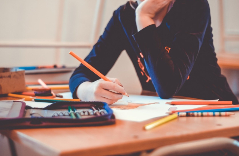 Les Français prévoient de réduire leur budget rentrée cette année. (illustration) (Coyot / Pixabay)