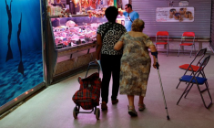 EN ESPAGNE, L'INFLATION RALENTIT UN PEU À 10,4% SUR UN AN