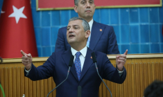 Özgür Özel, le dirigeant évincé par la justice turque du principal parti d'opposition, le CHP, a annoncé qu'il allait créer un nouveau mouvement ( AFP / ADEM ALTAN )