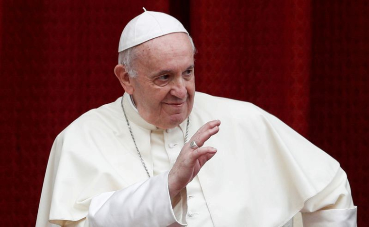 LE PAPE À ASSISE EN OCTOBRE, SA PREMIÈRE SORTIE DEPUIS FÉVRIER