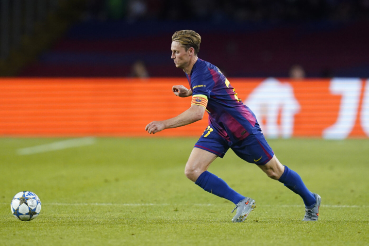 Frenkie de Jong fustige la délocalisation de Villarreal-Barcelone