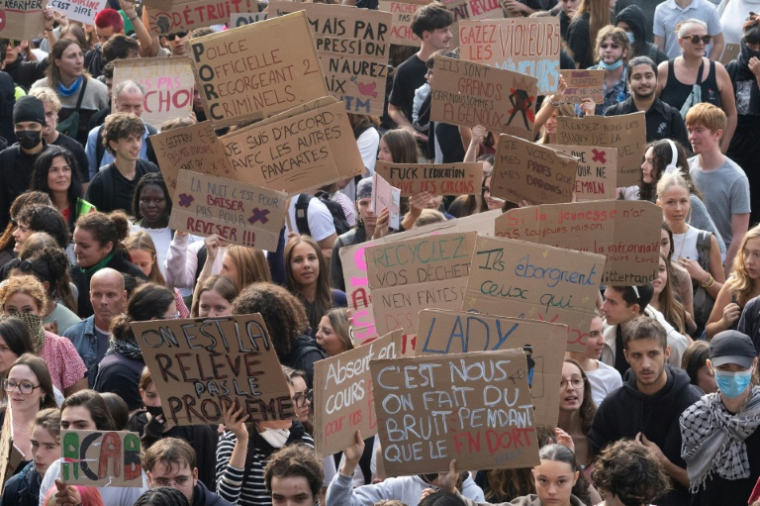 Manifestation lycéenne à Nantes, le 6 octobre 2026 ( AFP / Sebastien Salom-Gomis )