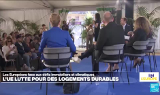 Face aux défis immobiliers et climatiques l'UE lutte pour des logements durables (version courte)