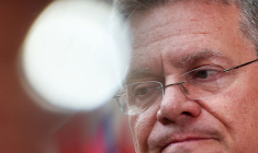 Photographie de Maros Sefcovic lors d'une réunion du Conseil des affaires étrangères de l'Union européenne