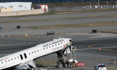 Le crash du CRJ-900 d'Air Express à l'aéroport de LaGuardia a été fatal au pilote ainsi qu'à son co-pilote (illustration) ( GETTY IMAGES NORTH AMERICA / MICHAEL M. SANTIAGO )