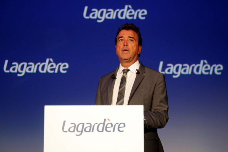 LAGARDÈRE DIT NE PAS AVOIR PRIS DE DÉCISION SUR DES CESSIONS D'ACTIFS