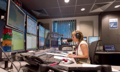 vinci radio autoroute (Crédit: Stephane Olivier Arte photo / vinci groupe)