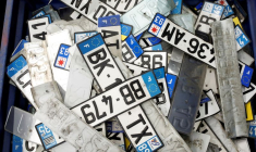 FRANCE/AUTO:LES IMMATRICULATIONS DÉGRINGOLENT DE 72,25% À CAUSE DU VIRUS