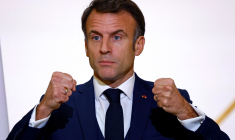 Emmanuel Macron, le 21 novembre 2023, à Paris ( POOL / SARAH MEYSSONNIER )