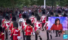 Jubilé de la reine : les britanniques se pressent à Londres pour apercevoir Elizabeth II