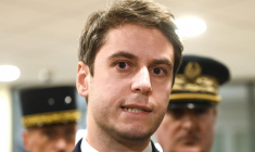 Gabriel Attal, à Bullecourt, le 22 novembre 2022 ( AFP / FRANCOIS LO PRESTI )