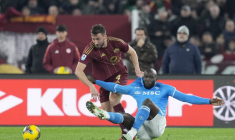 Naples repris sur le gong par la Roma