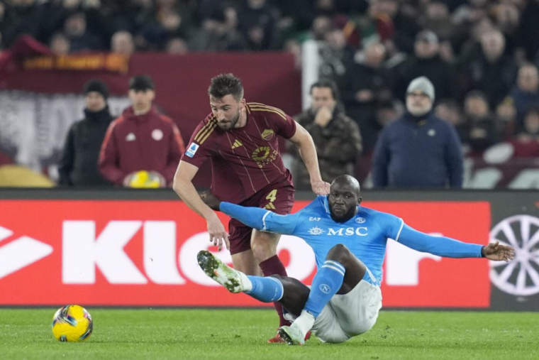 Naples repris sur le gong par la Roma