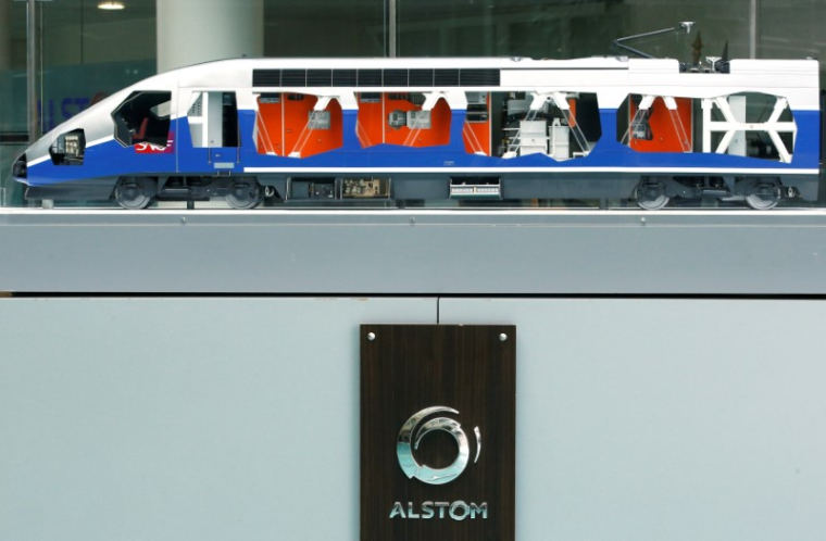 LA SNCF COMMANDE 100 TGV À ALSTOM