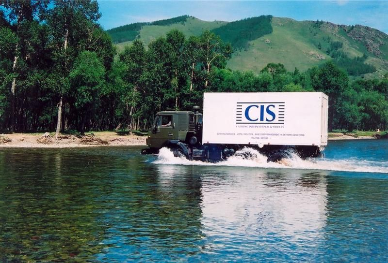 Un camion aux couleurs de CIS. (Crédit:  / CIS)