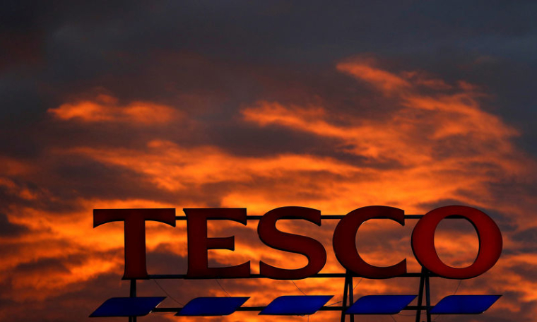 SALAIRES: TESCO EXPOSÉ À UNE PLAINTE D'UN MONTANT RECORD