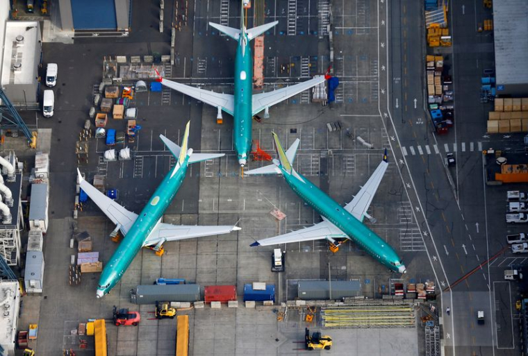 Photo d'archives d'avions Boeing 737 MAX garés sur le tarmac de l'usine Boeing de Renton