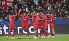 Paris trop facile à Leverkusen