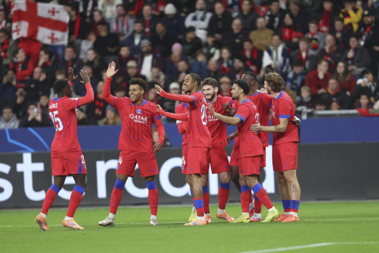 Paris trop facile à Leverkusen