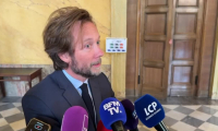 Budget: les Socialistes attendent "le passage à l'acte" de Lecornu