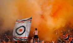 Parade nautique, thoniers et fumigènes : les images du centenaire du FC Lorient