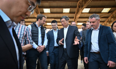 ( AFP / LOU BENOIST )