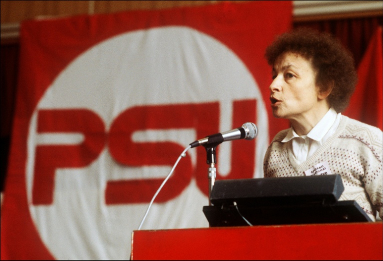 Huguette Bouchardeau donne un discours le 16 novembre 1979 au Havre (Seine-Maritime) ( AFP / MYCHELE DANIAU )