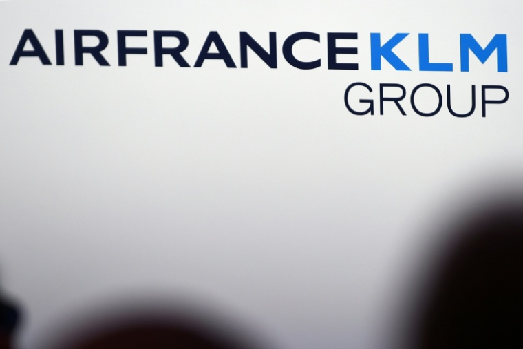Air France-KLM prévoit une baisse des fréquences vers la fin d'année, notamment sur des liaisons à forte concurrence en Europe ( AFP / ERIC PIERMONT )