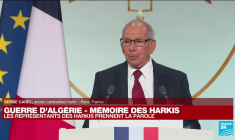 Guerre d'Algérie : des Harkis et leurs familles témoignent à l'Elysée