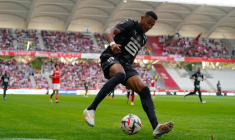 Rennes lâche déjà une de ses recrues estivales