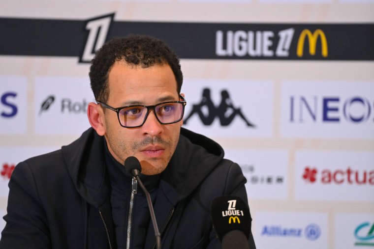 « Il y a des opportunités qui ne se refusent pas » : Rosenior dit au revoir à Strasbourg