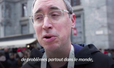 La chasse aux pin's, épreuve non-officielle des Jeux olympiques